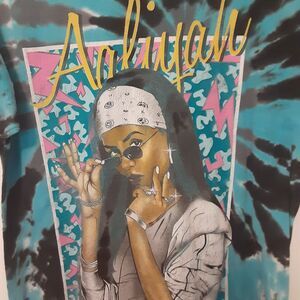 Aaliyah Adult Mens M Tie Dye Short Sleeve Music Band T Shirt Rap Hip Hop